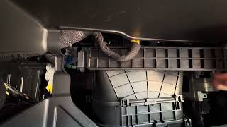 2023 KiA K5 cabin filter replacement