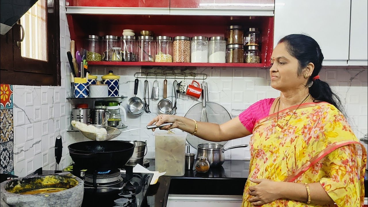 ఇంట్లో కూరగాయలు లేనప్పుడు నోటికి ఇంపుగా కమ్మనైన పప్పు రసం😋🤩అంట్లు శ్రమ తక్కువ 🤩 రుచి ఎక్కువ😋morning