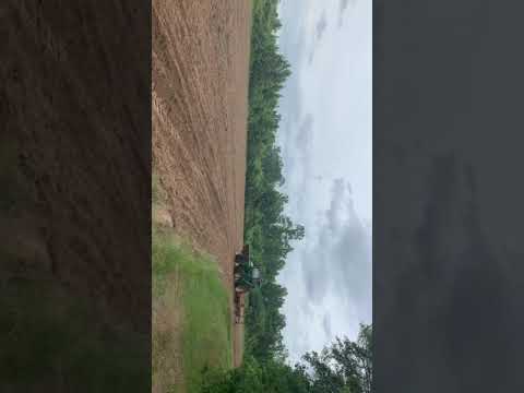 John Deere 6135 Kuhn 8100 disk
