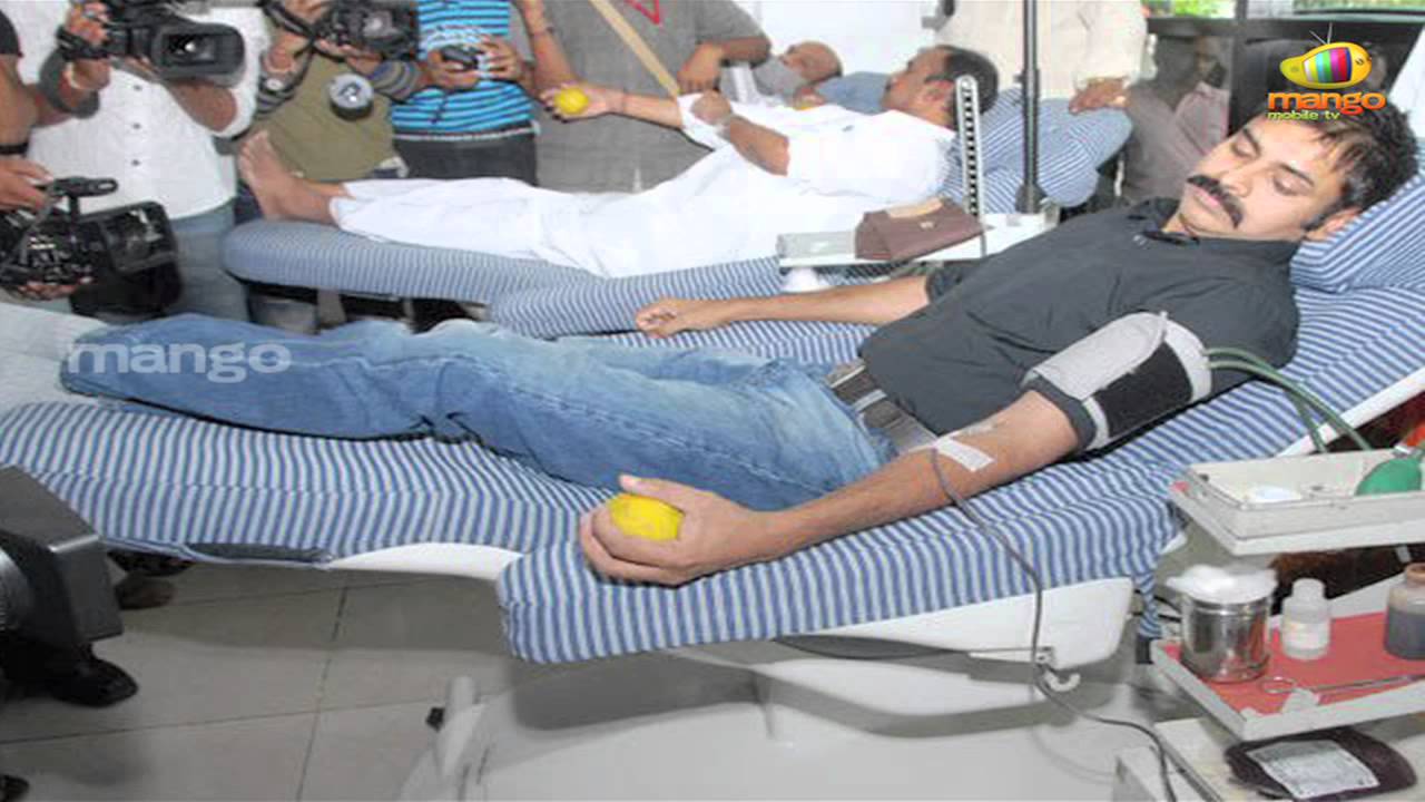 Chiranjeevi Family Unseen Pics | Mega Star Unseen Pics | Telugu FilmNagar