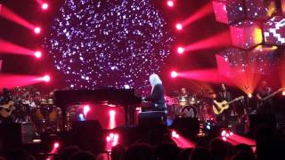 Video thumbnail of "Michel Polnareff " L'Homme en Rouge  " Concert à Epernay le 30/04/2016"