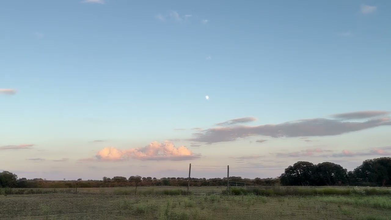 Texas Country Sunset Watching the Moon Loop with Music