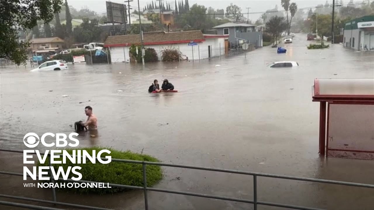 Storm brings heavy flooding to southern U.S. - YouTube