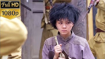 【抗日女妖】日軍欺負乞丐，沒想到她竟是功夫高手，化骨掌瞬殺敵人！#电影 #kungfu