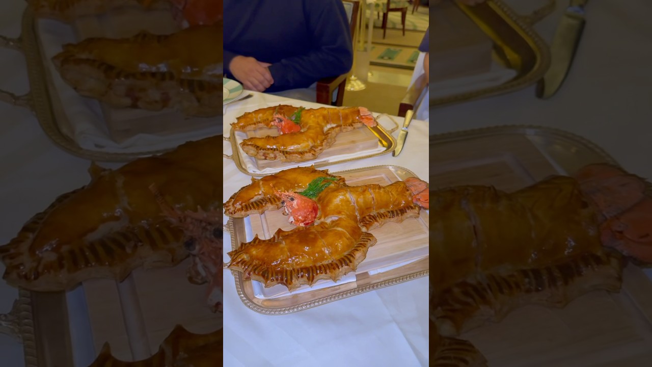 Trying one of London’s most insane dishes  📍Claridge’s London #food #london #lobster