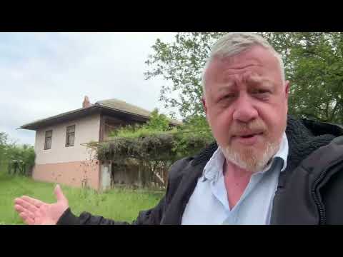 Property video tour thumbnail