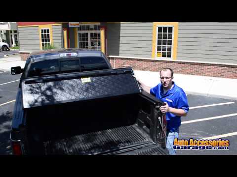 BakFlip F1 Tonneau Cover Demostration