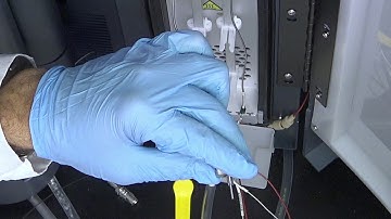 How to Install a UHPLC Column onto an ACQUITY Arc System