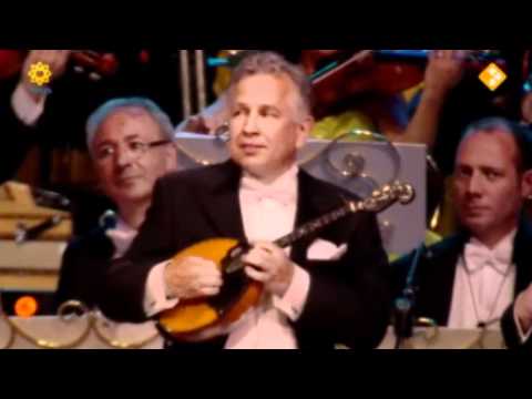 Andre Rieu - Somewhere My Love "Dr. Zhivago" & Kalinka (Maastricht 2011)