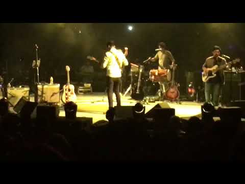 neha-kakkar---singing-pakistani-songs---houston-tx