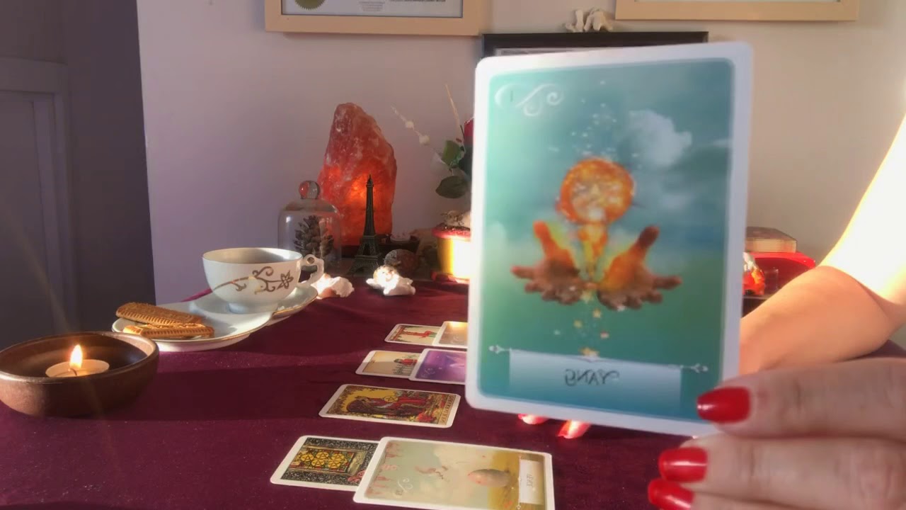 Aklımdaki Kişi adım atacak mı? Ben Ne Yapmalıyım? Olası Sonuç Gelecek? Tarot Açılımı - Tarot Bakımı