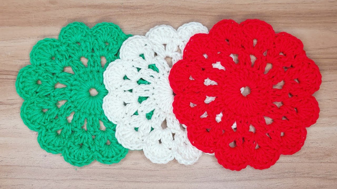 How to Crochet Christmas Coasters How to Crochet Christmas