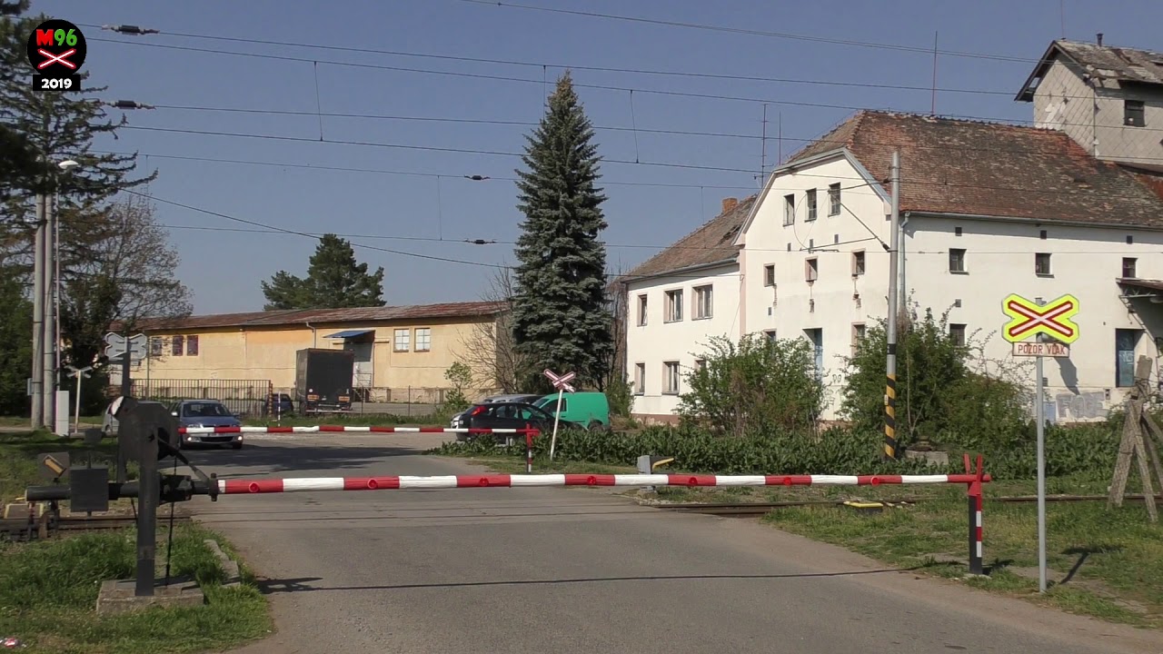 Železniční přejezd Sokolnice-Telnice #2 - 18.4.2019 / Czech railroad crossing