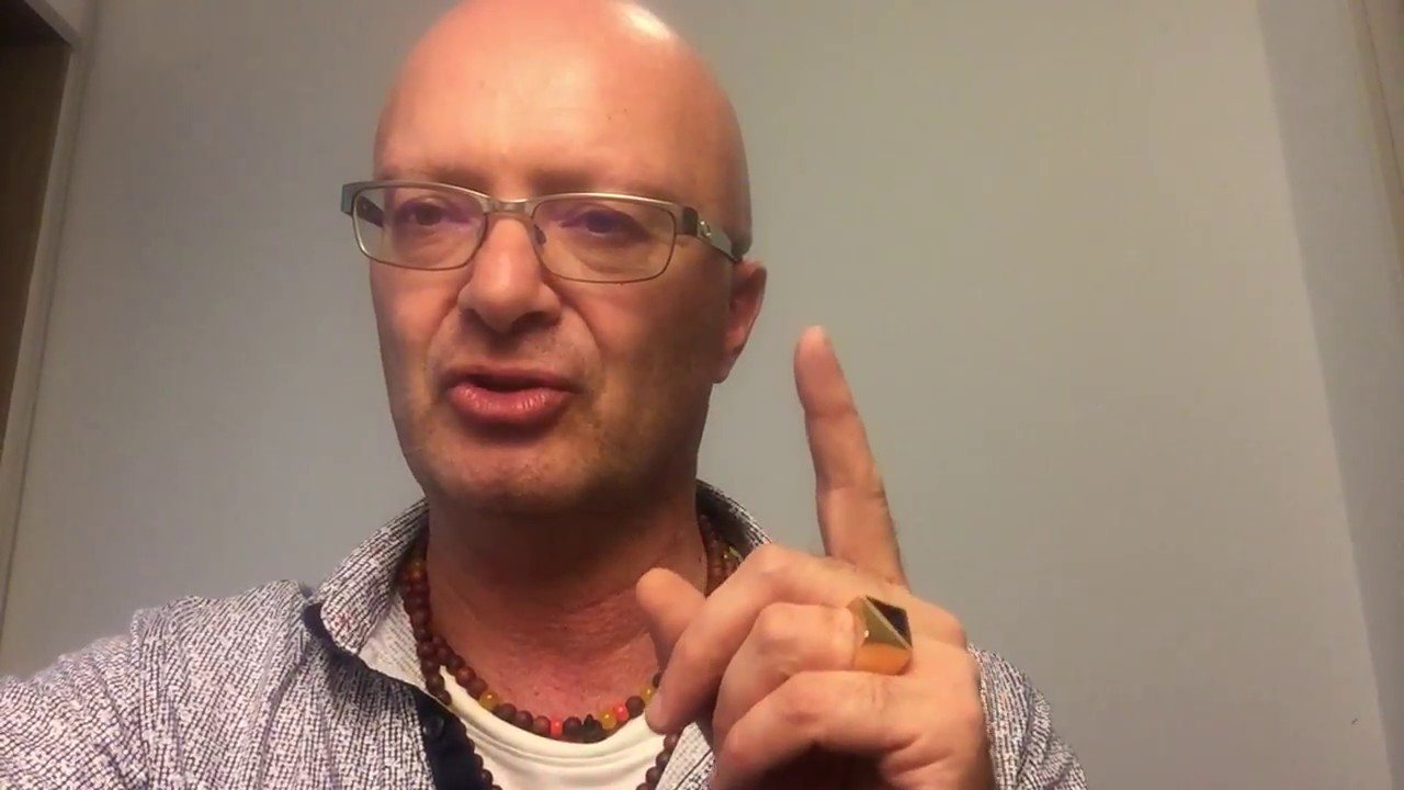 UOMINI A PROGETTO ZERO - YouTube