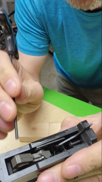 Ruger 10/22 autobolt (Slingshot) mod in 1 minute