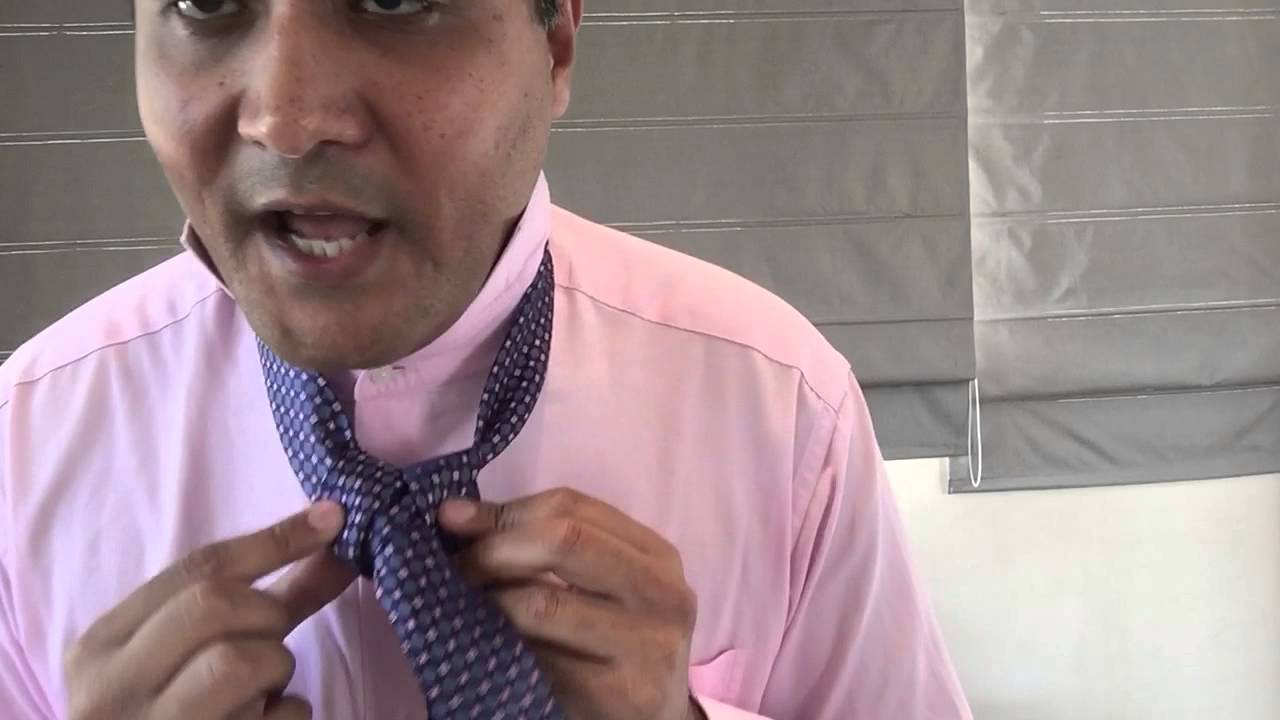 How To Tie A Tie: Full Windsor Knot 