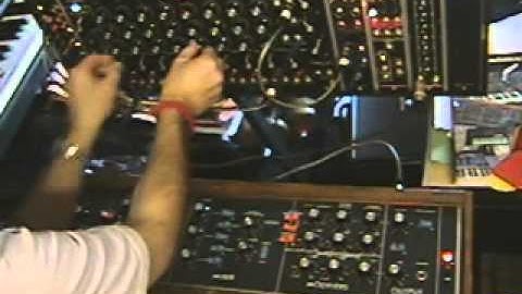 Minimoog#1 - Q960 Sequencer - C958 Quantizer - C961S Gate sequencer