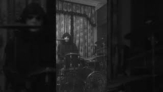 Download Lagu Meniti titian usang (search) ... (cover drum) Groul drummer (brunei darussalam) MP3 Download Lagu Meniti titian usang (search) ... (cover drum) Groul drummer (brunei darussalam) MP3