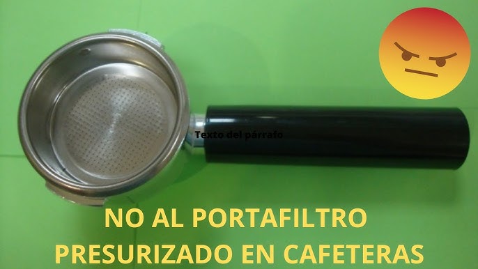 Fácil De Usar. Portafiltro Con Café Molido. Piezas De Máquina De Expreso.  Cafetera O Cafetera En Cafetera. Acero Inoxidable Foto de archivo - Imagen  de eléctrico, negocios: 268370560