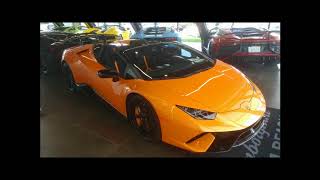 2 Lamborghini Huracan Performantes