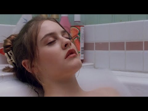 Hot Scene Shower Bathtub (Alicia Silverstone) - The Babysitter (1995)