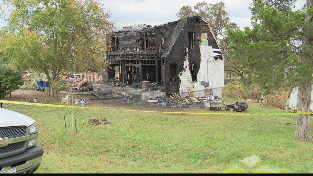 Friends remember four killed in Desoto fire