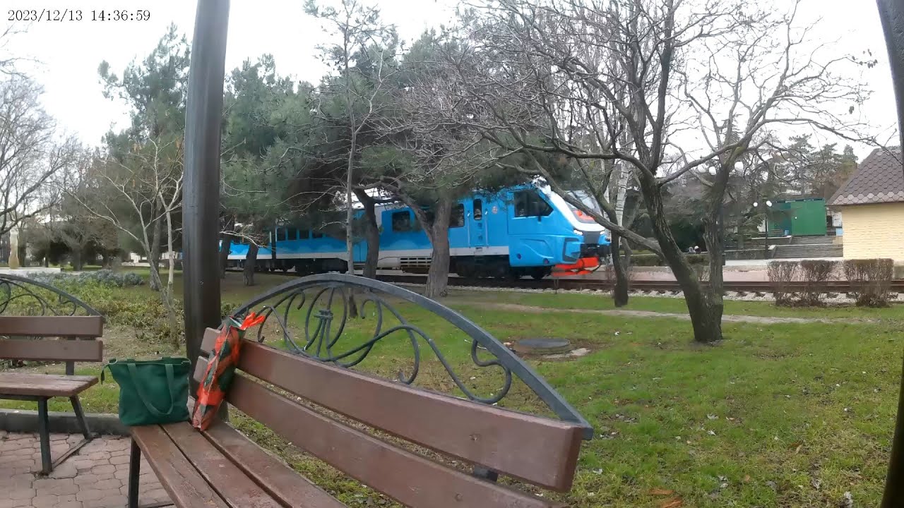 РА-3-042 сообщением Феодосия-Симферополь. Отправление с вокзала ...