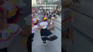 Así Se Baila En Uva Niños De Iniciación Al Arte. Desfile De La Amistad Montréal Canadá 2022 Resimi