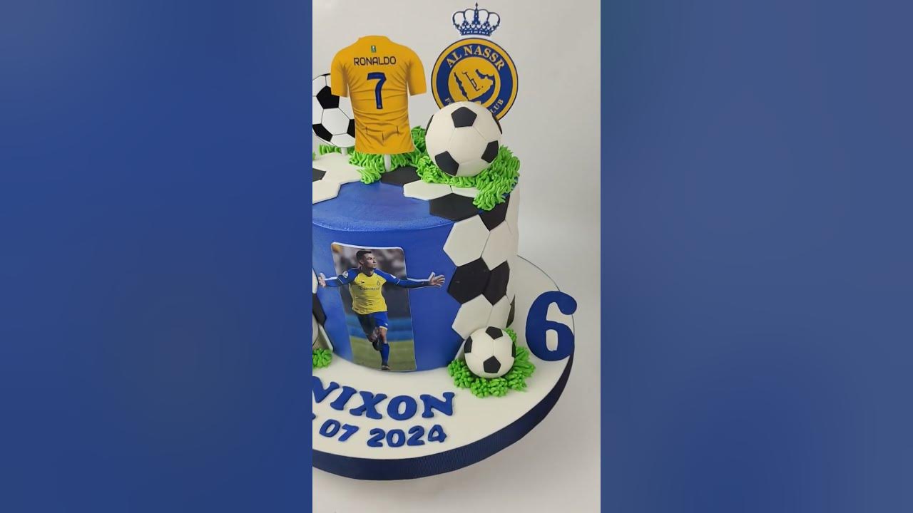 kue ultah tema bola#cakedecorating #bola