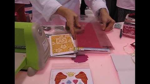 Cuttlebug: embossing borders