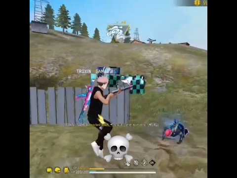 5 Kills In Solo Vs Squad Match 😗