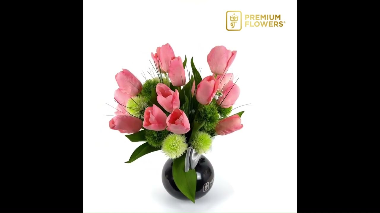 Dreamscape in Delight - Platinum Black Vase