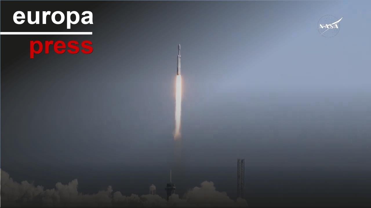 La NASA lanza con éxito la mayor nave espacial de exploración planetaria, Europa Clipper