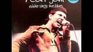 Watch Pearl Jam Brass In Pocket video