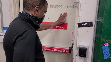 Delayed Egress Door with Access Card Arm / Disarm of the Burg system.