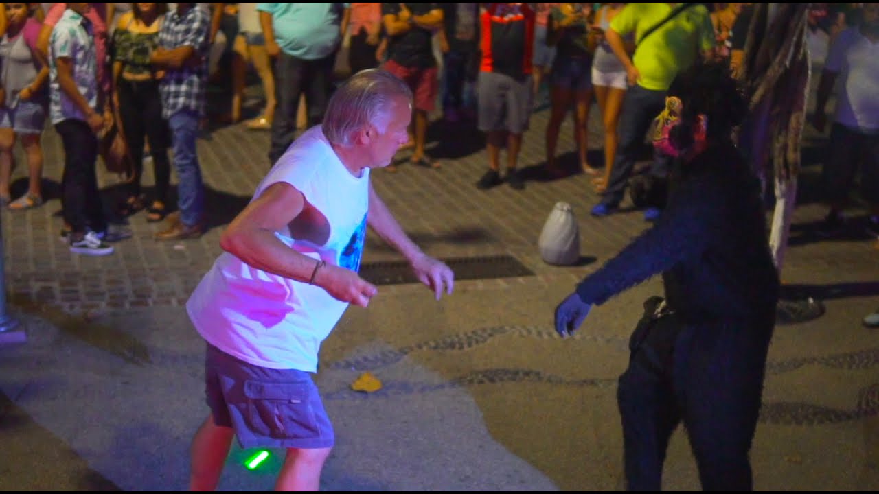 Puerto Vallarta - Gringo and Monkey Mating Dance to Chucky Lozano