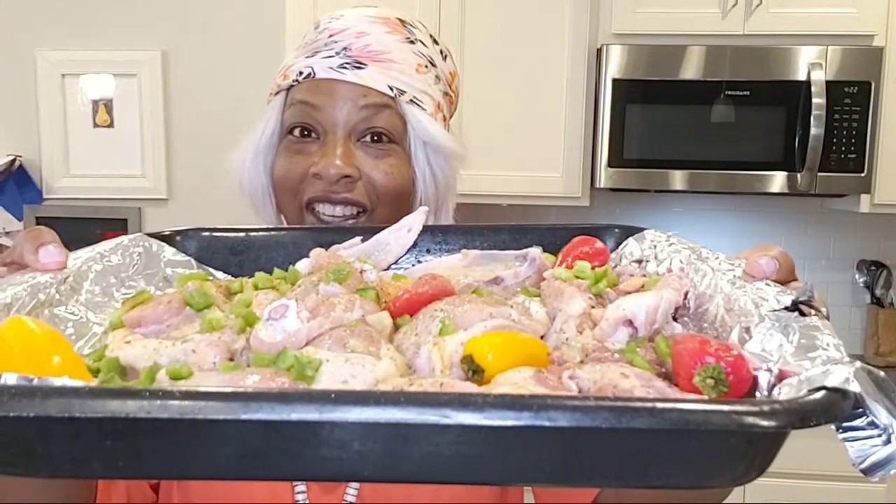 MAKING BAKED CHICKEN WITH SINCERELY A. LUCY | COOK WITH ME - YouTube