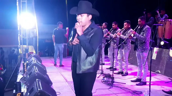Jorge el Gallo y Su Banda Cachorros