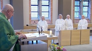 Getuigenis Van Leven - 4 - Middelpuntzoekende Kracht - Zuster Laurentia
