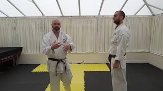 Soto uke bunkai(3)
