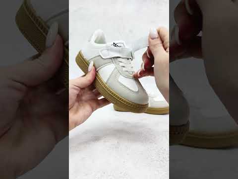 Стильні, комфортні, дитячі кросівки на липучці для хлопчика розмір: 26-31, видео 1