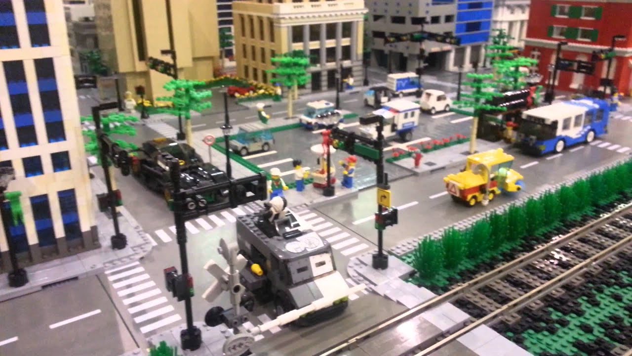 Lego City from National Model Railroad Show - YouTube