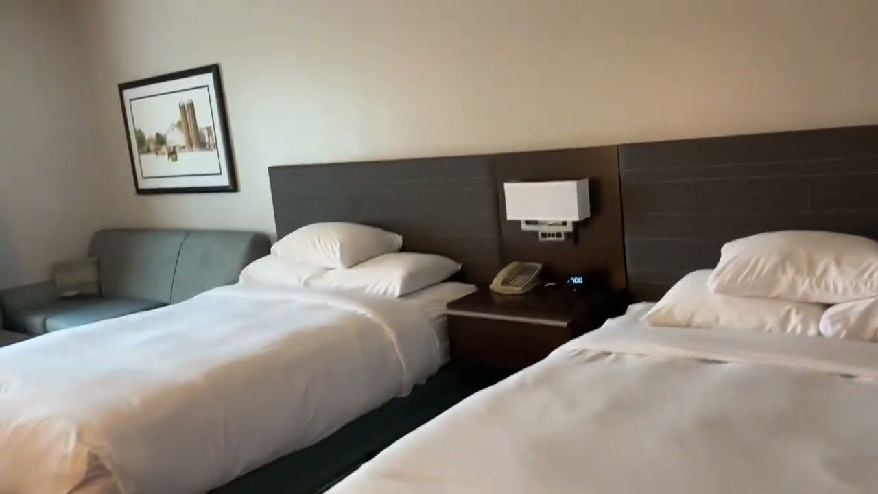 Hotel Room Tour of Hilton Doubletree Lancaster Pennsylvania