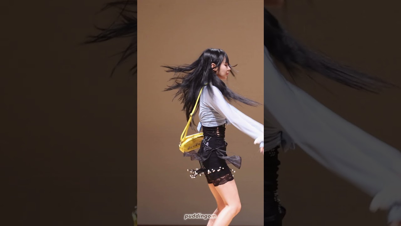 240616 에버글로우(EVERGLOW) 이유(E:U) 'ZOMBIE' 직캠 4K