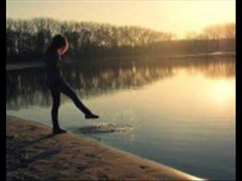 كل مكان أحمد فهمي 