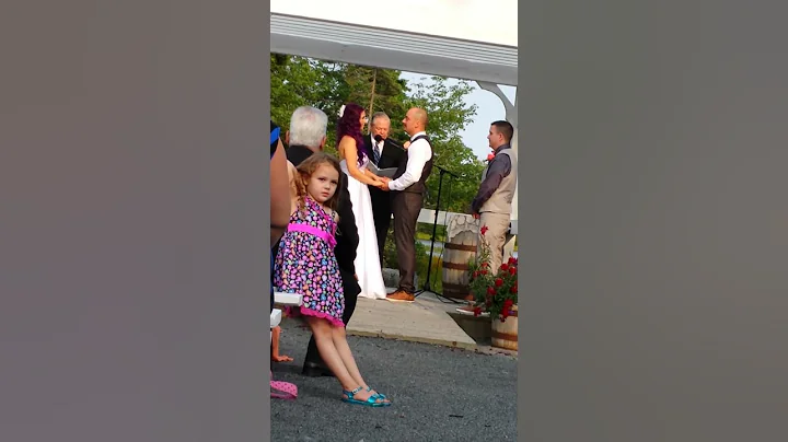Lindsay & Nathaniel wedding day(4)