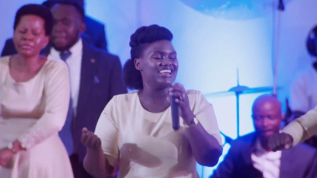 Hari igitondo  by Siloam Choir Cape Town ( Video and Audio oficial)