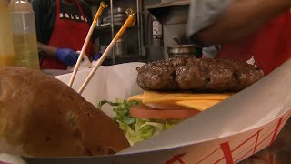 16 Cuisine: Rooster's