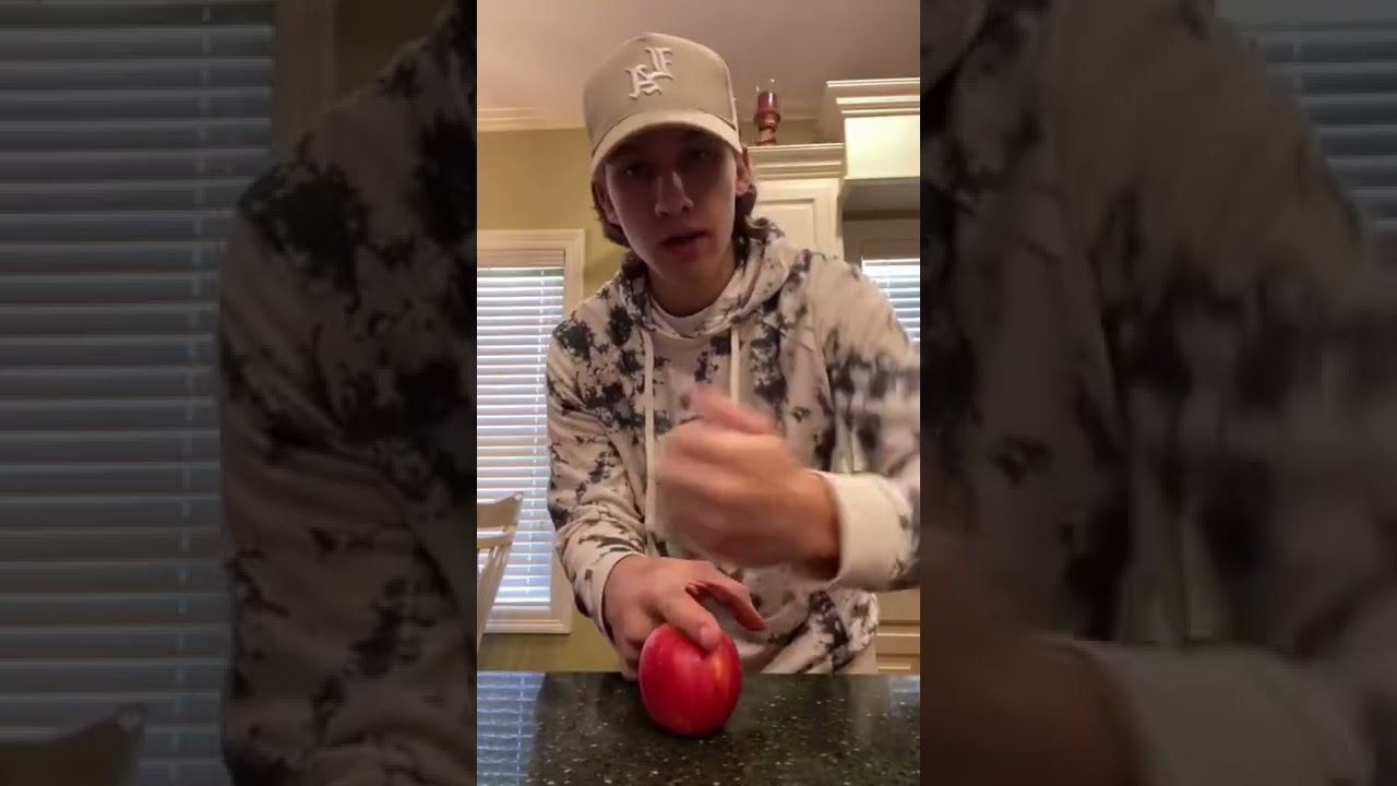 HOW TO SPLIT AN APPLE WITH YOUR HANDS Shorts