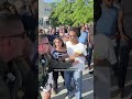 Protestas y denuncias de racismo en juicio de Karmelo Anthony